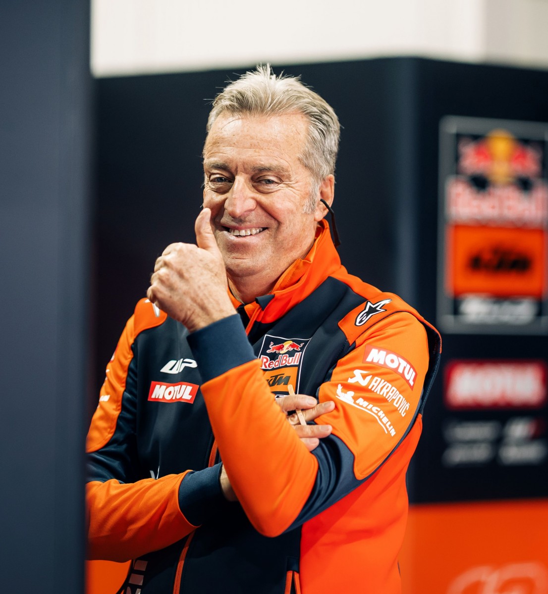 Босс Tech3 Racing Эрве Поншараль Босс Tech3 Racing Эрве Поншараль