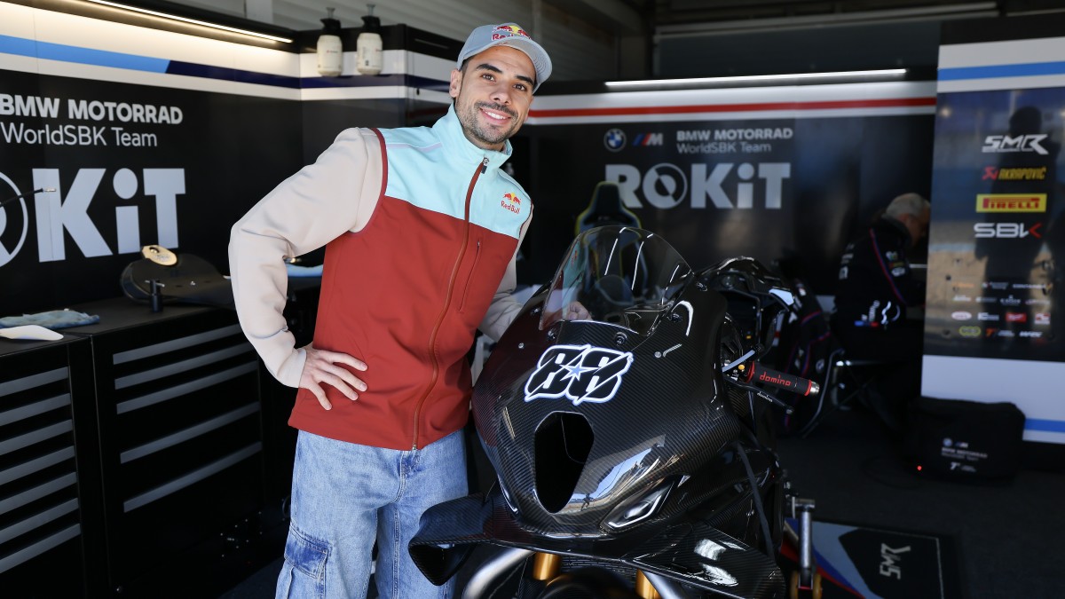 Пилот MotoGP Мигель Оливера обосновался в BMW Motorrad Motorsport Пилот MotoGP Мигель Оливера обосновался в BMW Motorrad Motorsport