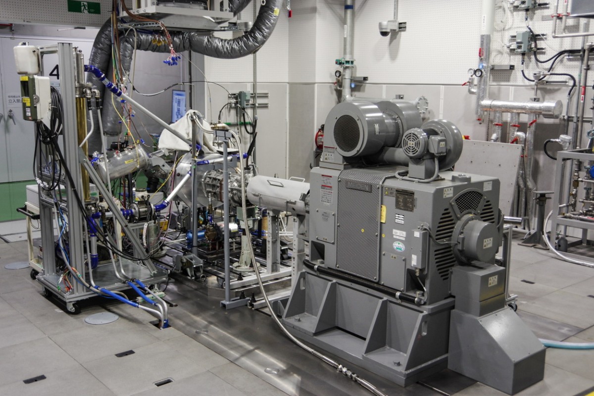 Тестовый стенд водородных двигателей на заводе Yamaha в Ивате Тестовый стенд водородных двигателей на заводе Yamaha в Ивате