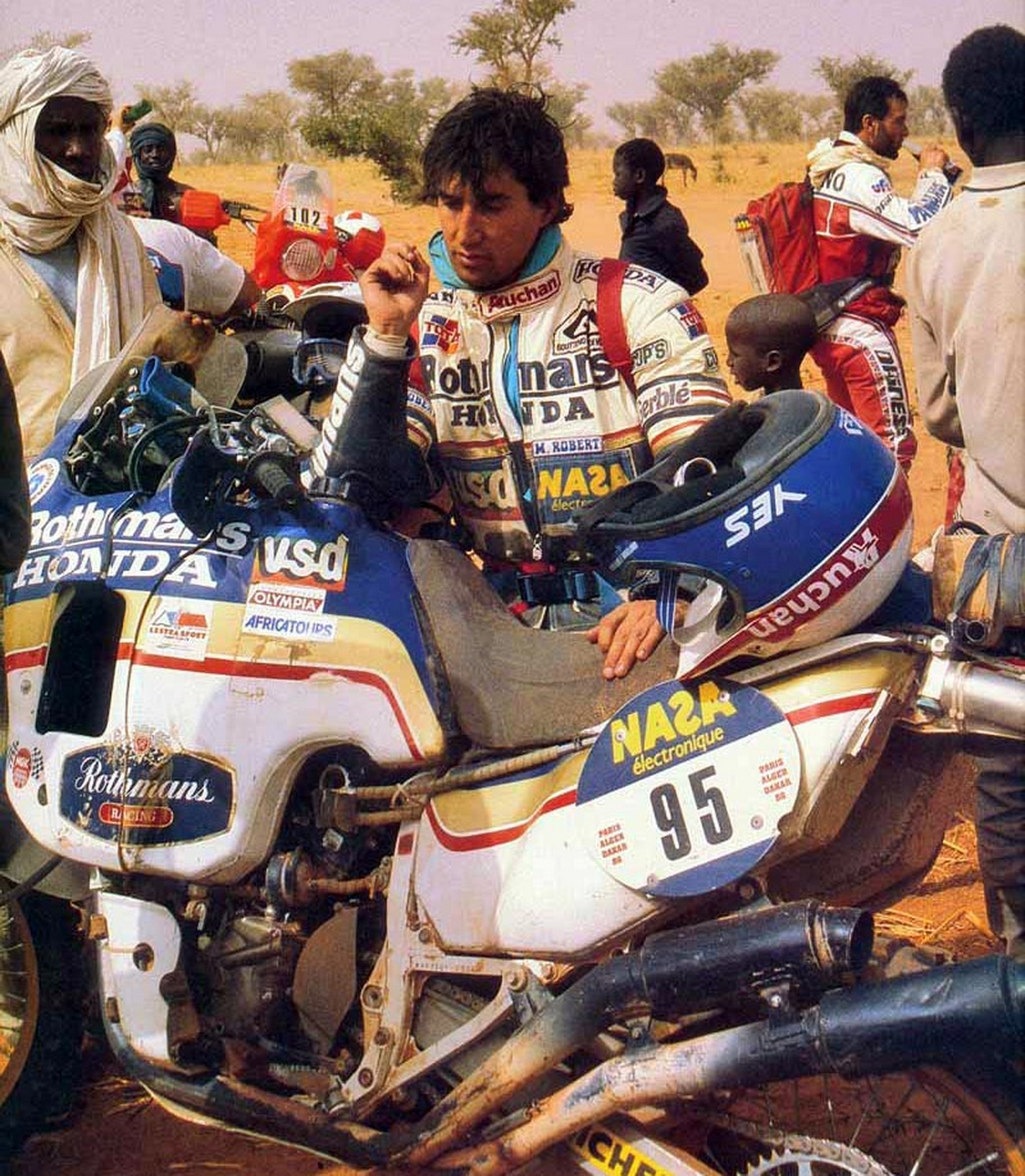 Сирил Нево и его Honda NXR750 Сирил Нево и его Honda NXR750