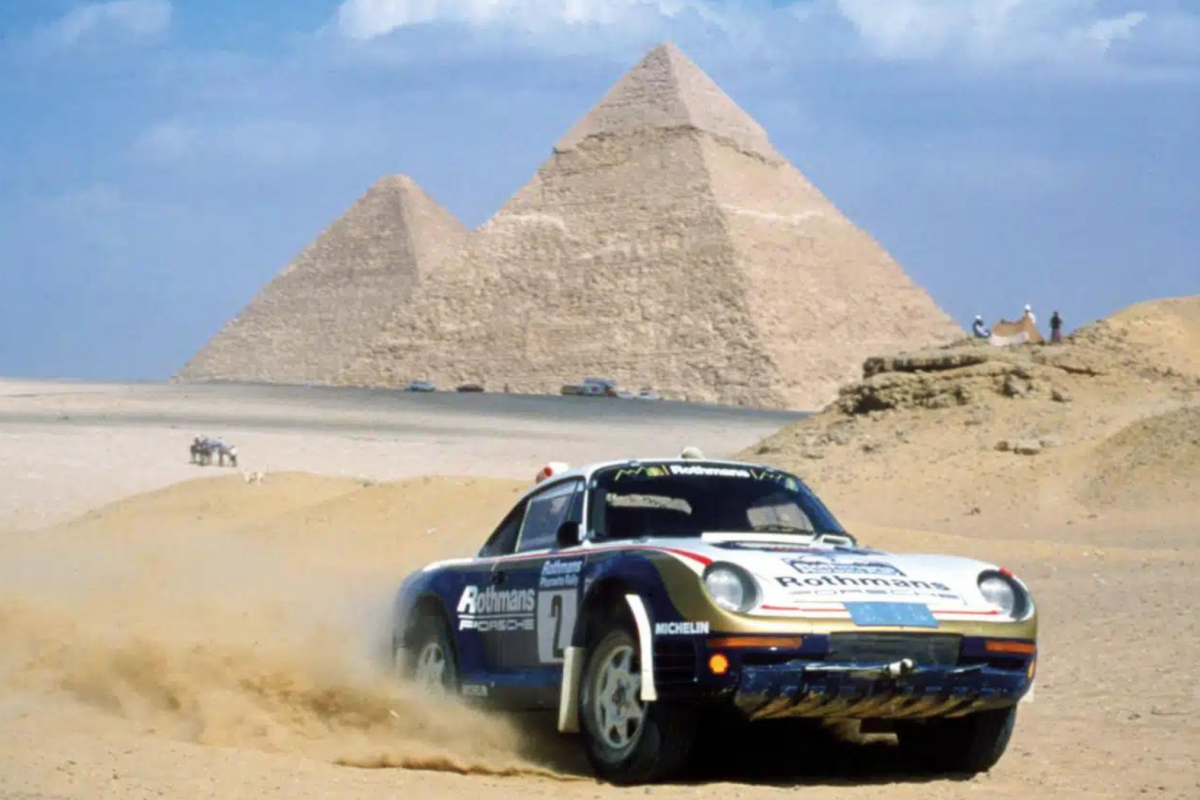 Ралли Париж-Дакар-Каир 2000 в Долине Фараонов Ралли Париж-Дакар-Каир 2000 в Долине Фараонов