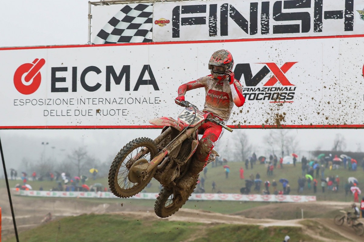 Тим Гайзер выиграл Международный мотокросс Сардинии 2025 года Тим Гайзер выиграл Международный мотокросс Сардинии 2025 года