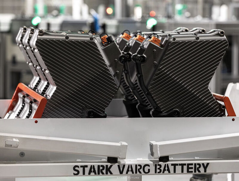Батареи Stark VARG Батареи Stark VARG