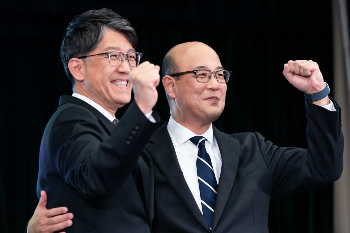 Генеральный директор Toyota Кодзи Сато передает дела Кенте Кону Генеральный директор Toyota Кодзи Сато передает дела Кенте Кону