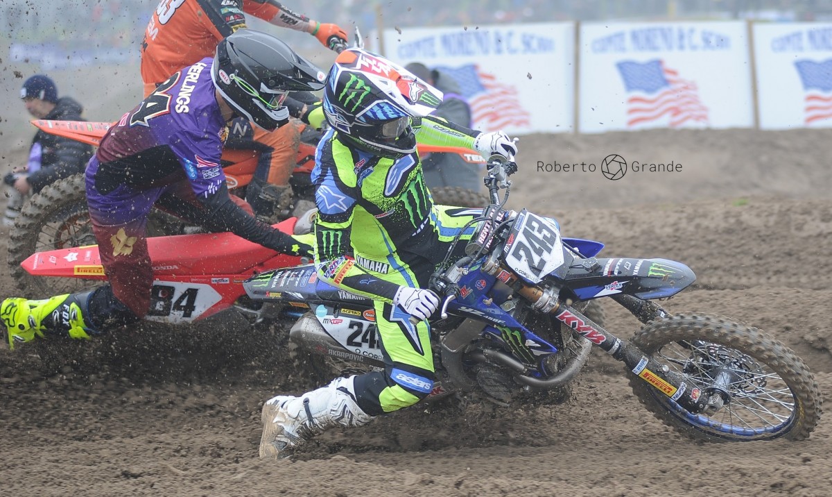 Момент начала заезда в Мантуе Момент начала заезда в Мантуе