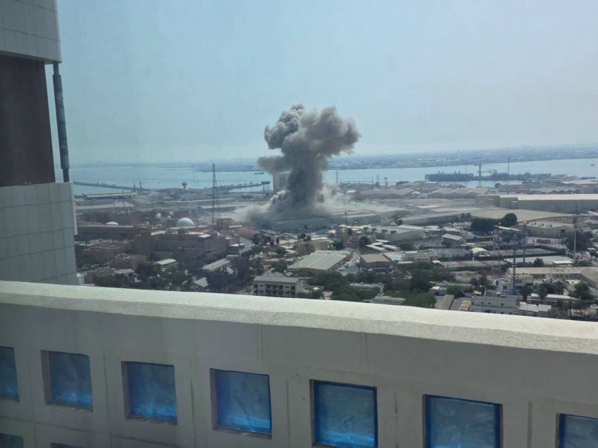 Удар по военно-морской базе США в Бахрейне Удар по военно-морской базе США в Бахрейне