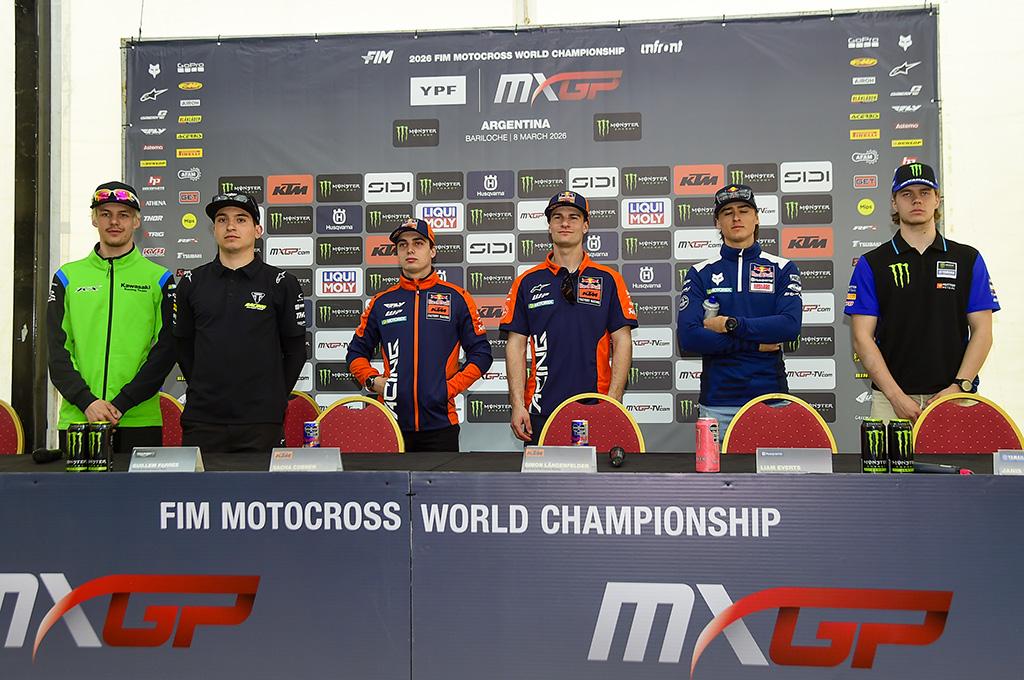 Лидеры MX2 на пресс-конференции перед Гран-При Аргентины Лидеры MX2 на пресс-конференции перед Гран-При Аргентины