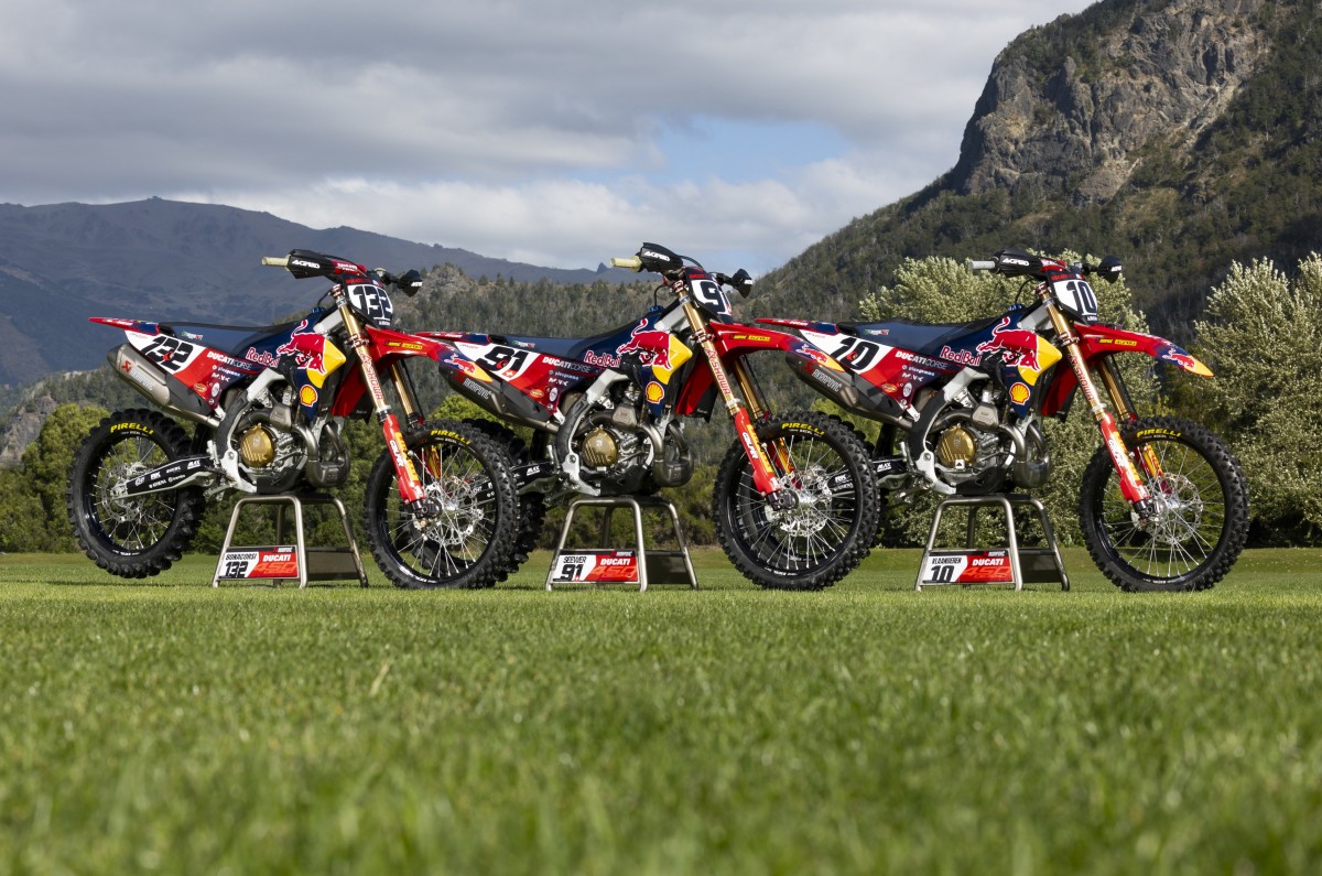 Заводская команда Red Bull Ducati Factory MXGP Заводская команда Red Bull Ducati Factory MXGP