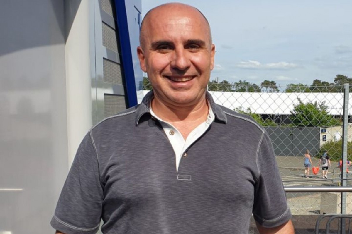 Пако Санчес, менеджер Жоана Мира и Рауля Фернандеса Пако Санчес, менеджер Жоана Мира и Рауля Фернандеса