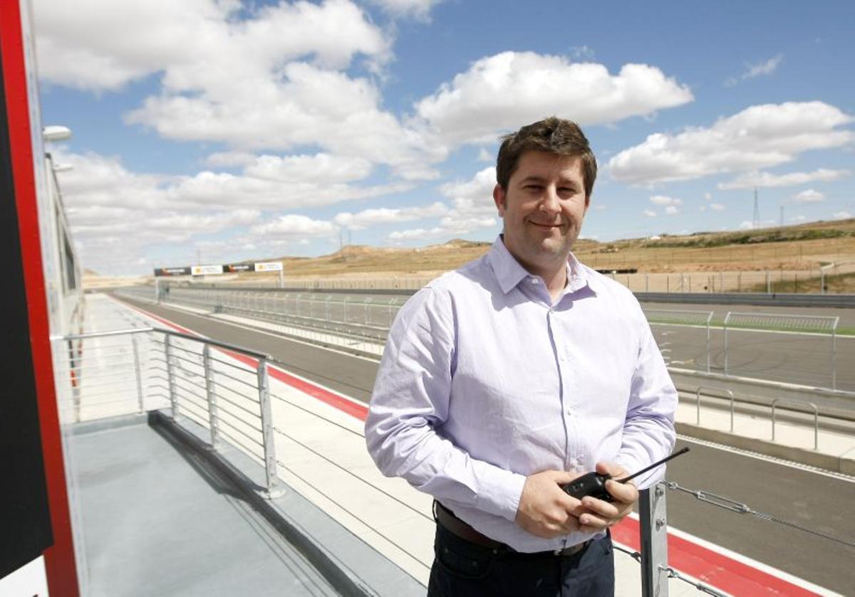 Томе Альфонсо, еще будучи директором Motorland Aragon Томе Альфонсо, еще будучи директором Motorland Aragon