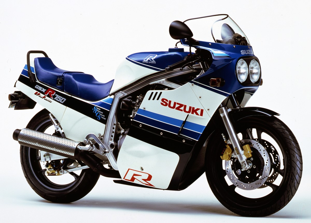 Suzuki GSX-R750 (1985) Suzuki GSX-R750 (1985)