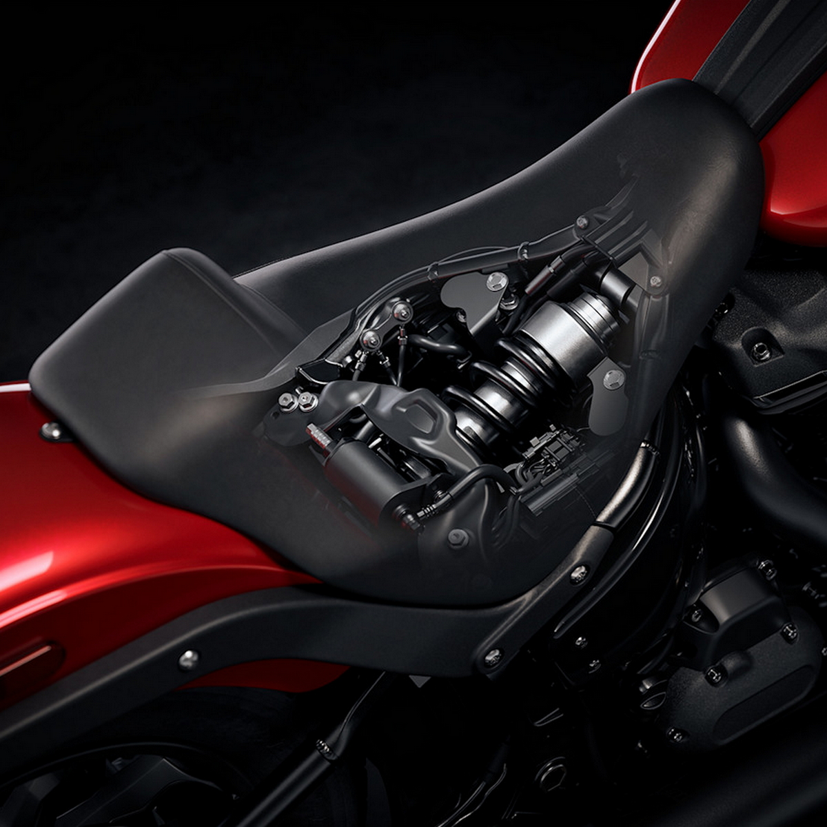 Амортизатор спрятан под сиденьем Harley-Davidson Low Rider S (2025) Амортизатор спрятан под сиденьем Harley-Davidson Low Rider S (2025)