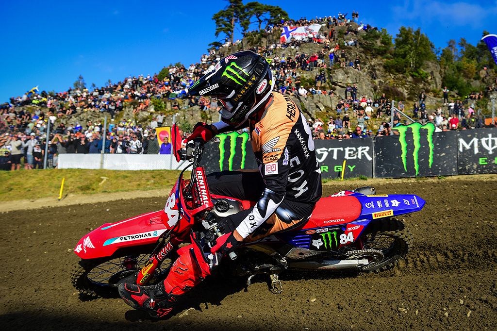 Джеффри Херлингс явный лидер MXGP Швеции Джеффри Херлингс явный лидер MXGP Швеции
