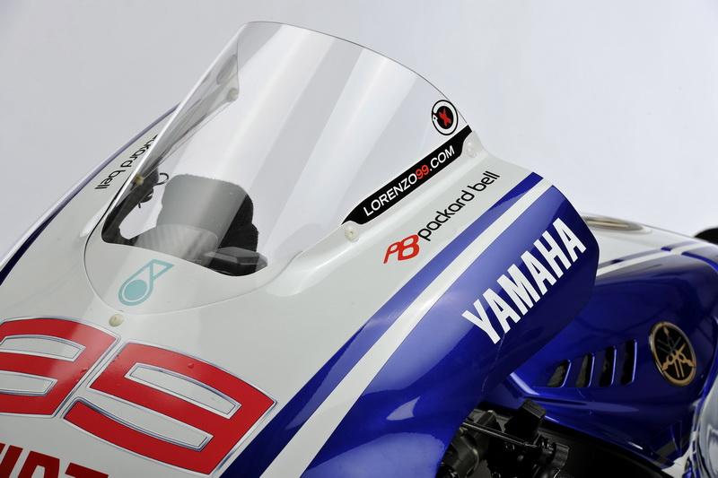 Ямаха YZR m1 от Heller