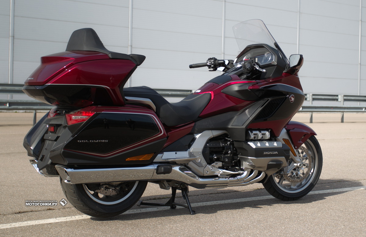 Туристический Honda Gold Wing gl1800