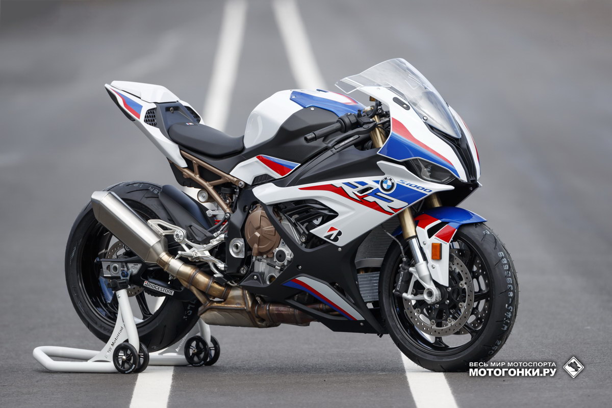 Bmw m 1000 rr. БМВ s1000rr 2020 черный. BMW s1000rr 2020 серый. BMW 1000rr 2022. BMW s1000rr 2021 Black.