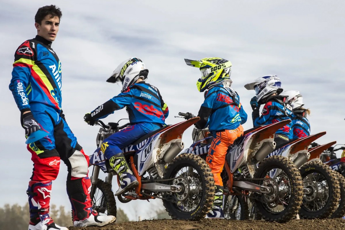 кольцевые мотогонки