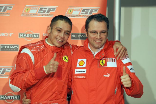 Росси в паддоке Ferrari F1