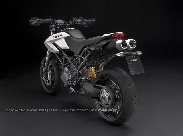 Особенности модели Ducati Hypermotard 796 2010