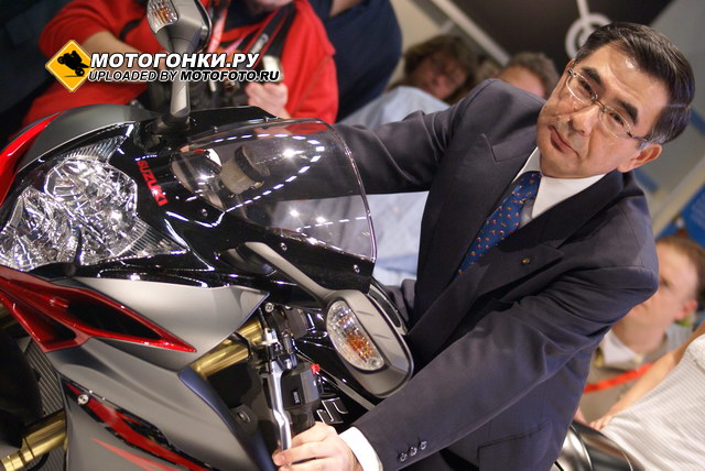 Президент Suzuki Motorcycles на выставке INTERMOT 2010