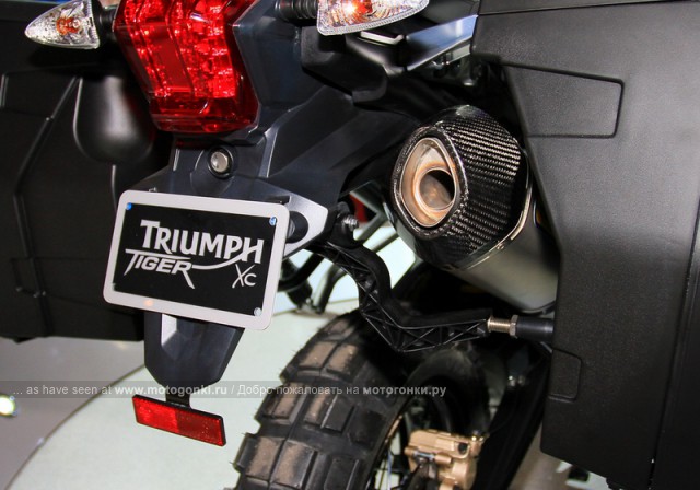 Подвижные крепления кофров Triumph Tiger