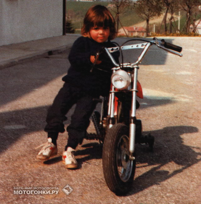 Валентино Росси: первые шаги в мотоспорте