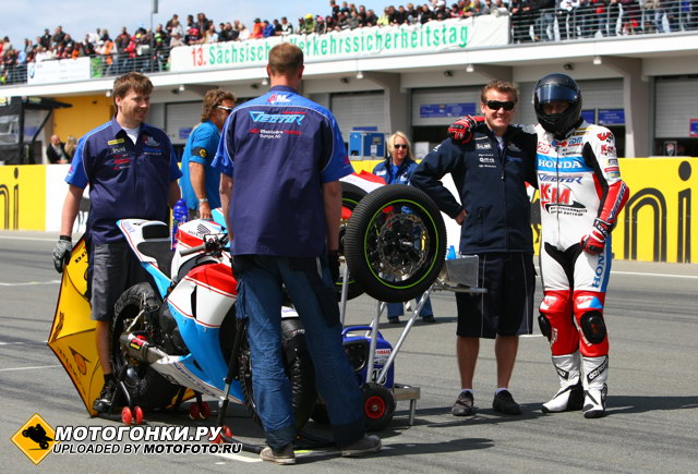 Vector Racing: Андрей Марцевич защищает цвета команды в IDM Superbike