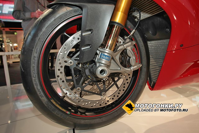 Ducati 1199 Panigale (2012): эксклюзивные Pirelli Supercorsa SP