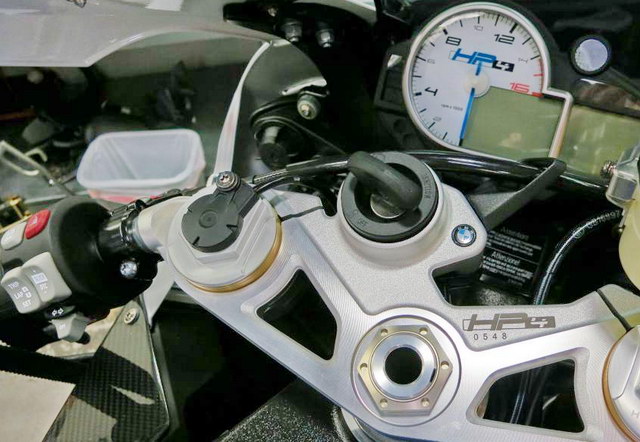 BMW HP4 Competition (2013)