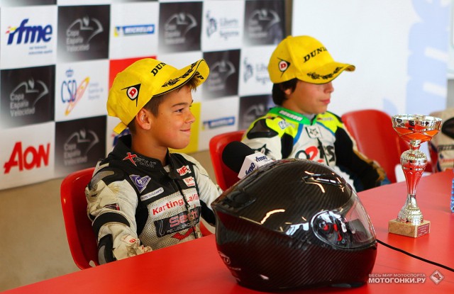 Серебряный призер 1 этапа Кубка Испании по мотогонкам среди юниоров, Жозе дает свое первое интервью на камеру