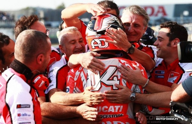 Гран-При Японии, MotoGP: Ducati Factory на поул-позиции в Мотеги!