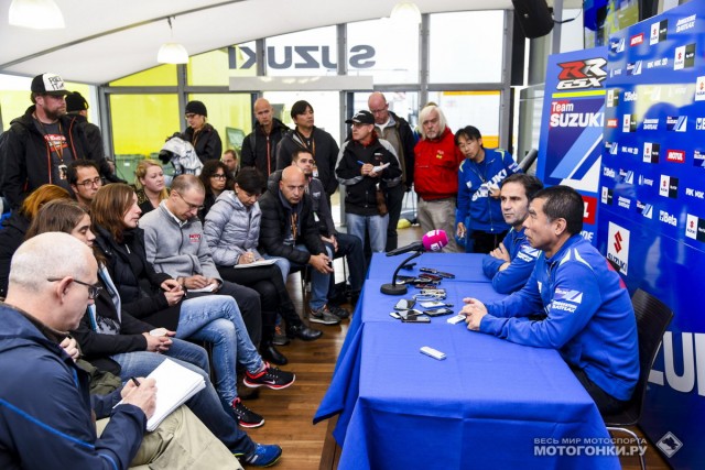 MotoGP 2015 - первые тесты сезона: брифинг с Suzuki Racing