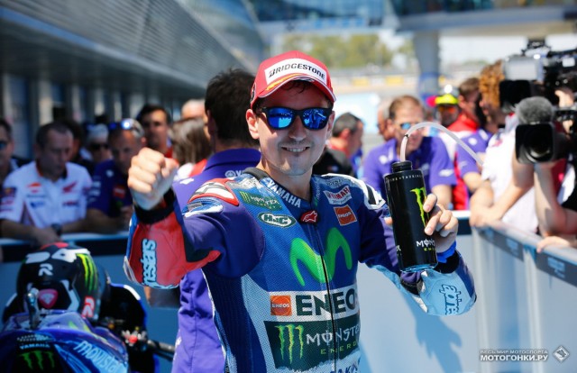 MotoGP 2015 Spanish GP 4th Round: Хорхе Лоренцо вернулся на №1 в домашнем раунде