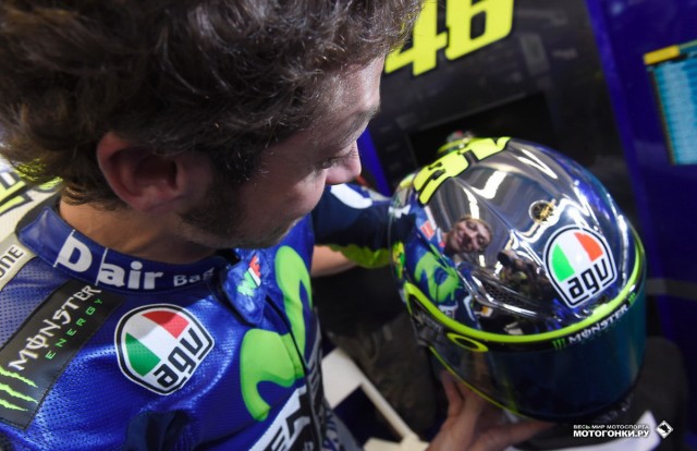MotoGP ItalianGP - Гран-При Италии, Mugello: новый специальный шлем Валентино Росси - VR46Mirror
