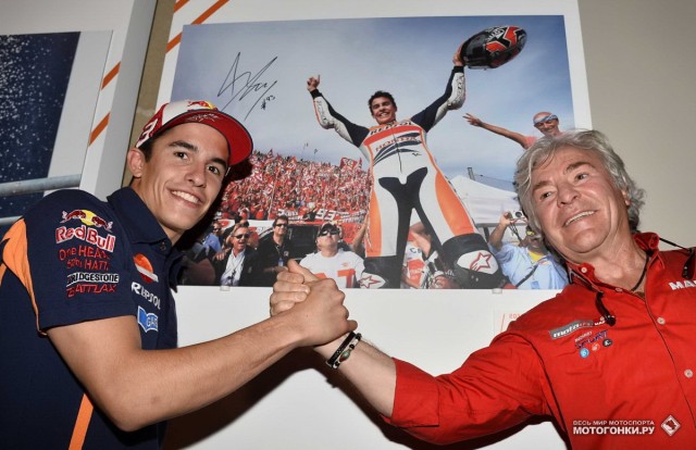 MotoGP 2015 Spanish GP 4th Round: Маркес и Анхел Нието - вся история испанского мотоспорта в одной фотографии