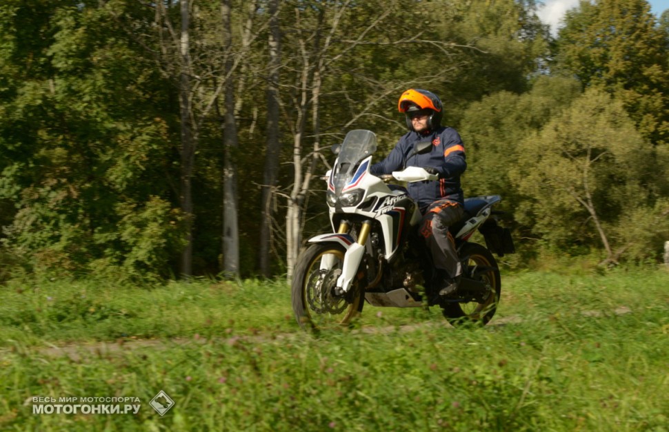Тест-драйв Honda CRF1000D Africa Twin: на любом жестком покрытии мотоцикл заряжает уверенностью пилота