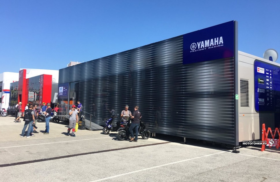 MotoGP - SpanishGP 2018: новая зона гостеприимства Yamaha Factory Racing