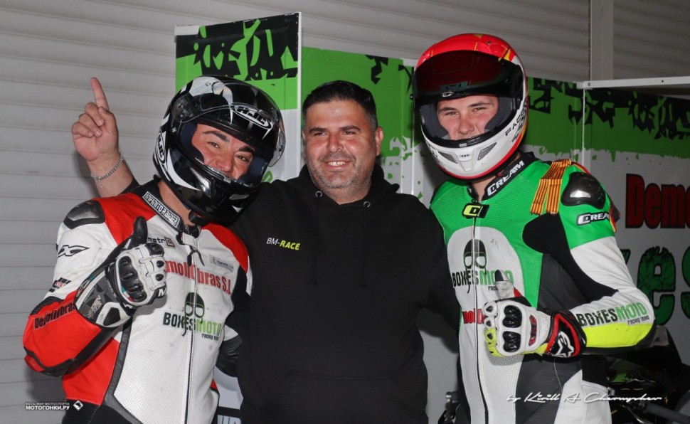 MotoCIV & ESBK: Чемпионат Испании по Супербайку вместе с командой BoxesMoto и новым спонсором команды Demoliobras
