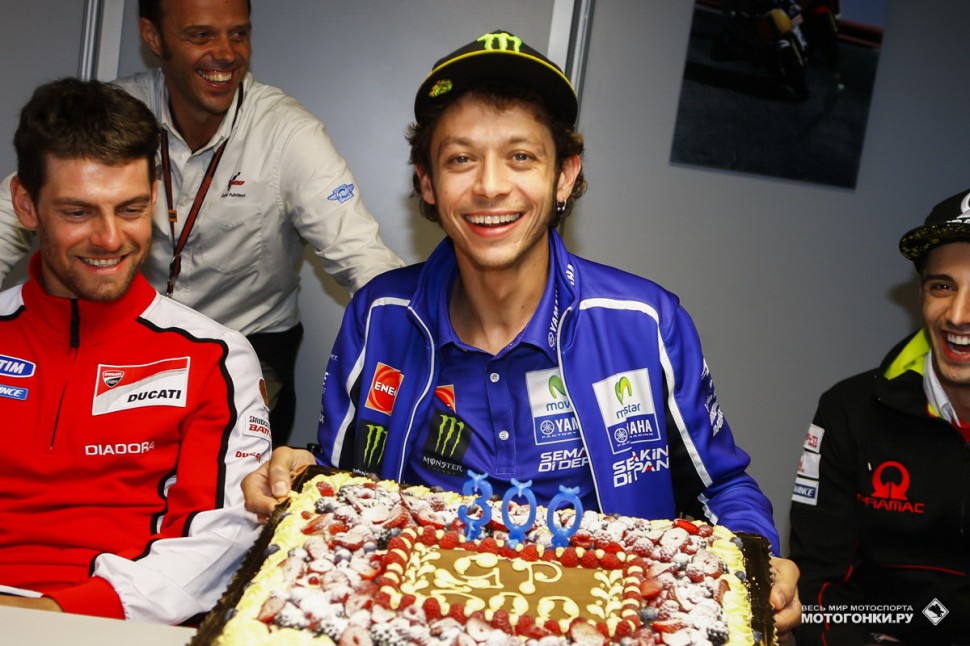 Гран-При Италии: Валентино Росси - 300 свечек и только один торт?