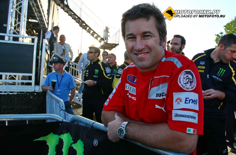MotoGP, Le Mans (13-15.05.2011) - Алекс Бриггс, механик Валентино Росси