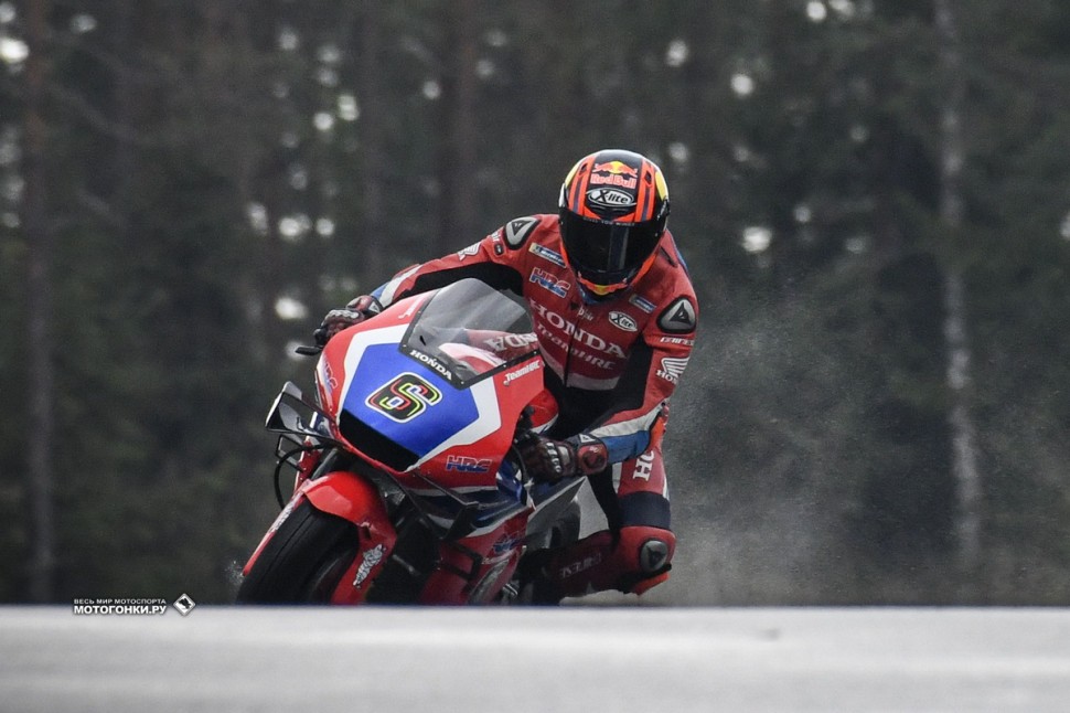 Тесты MotoGP на Kymiring: Штефан Брадль, HRC