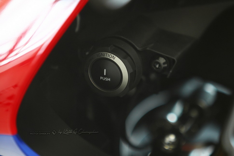 Honda CBR1000RR-R Fireblade SP (2020) - Вот оно - кнопка старта!!!