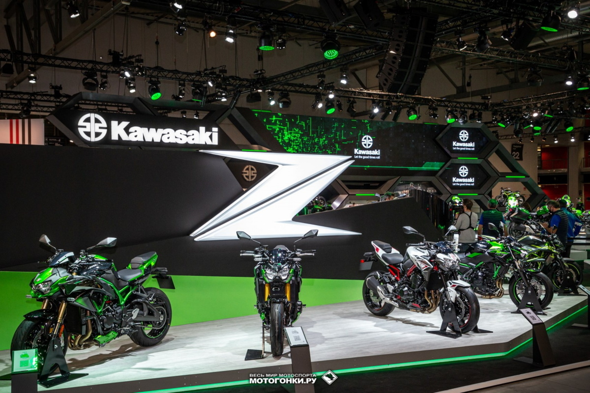 Миланский Мотосалон EICMA-2021: стенд Kawasaki Motors Corp