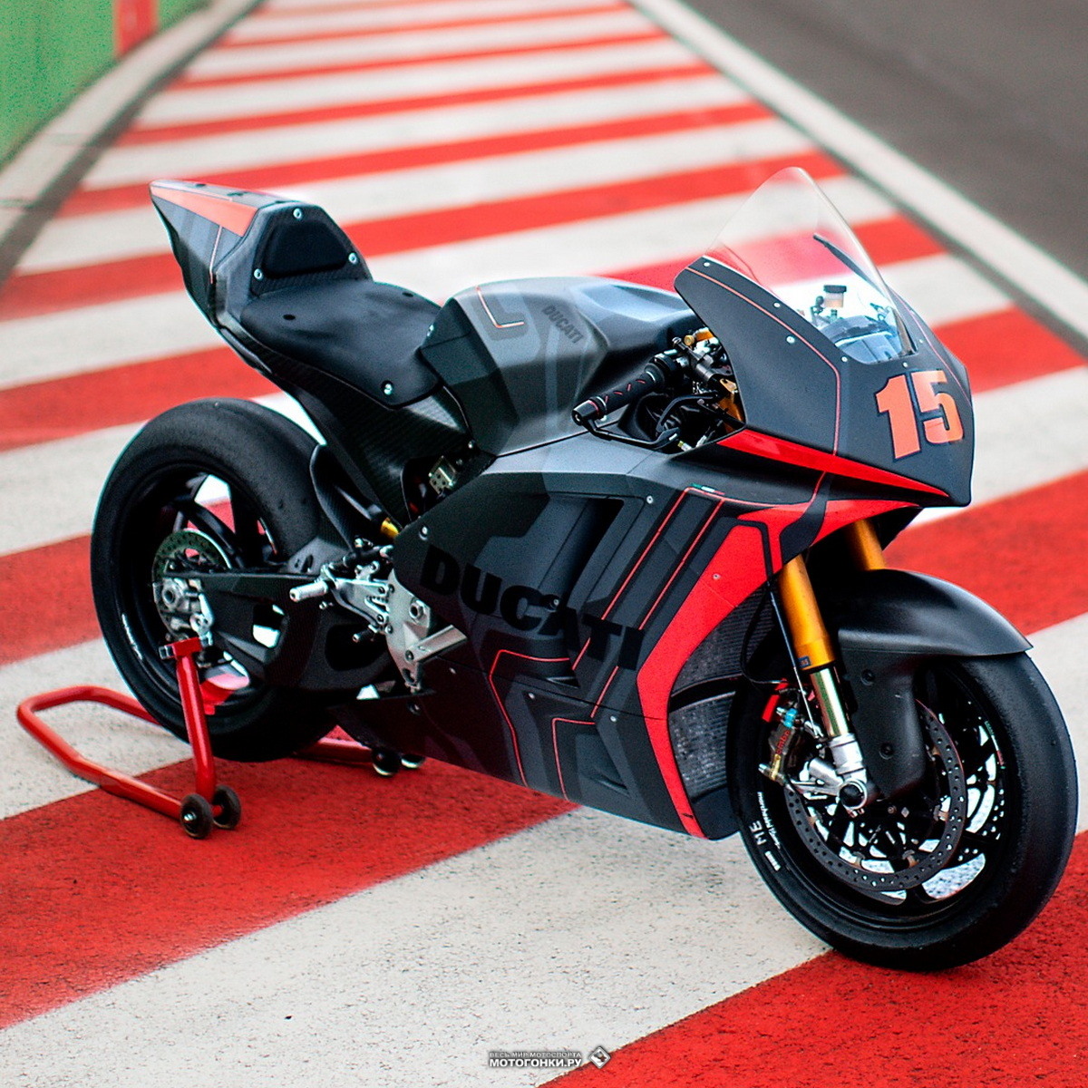 Прототип MotoE Ducati V21L (2023)