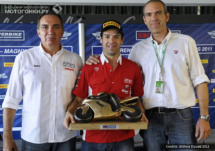 Карлос Чека, Althea Ducati: двойные чемпионы  - Чека в личном, Ducati в конструкторском зачетах