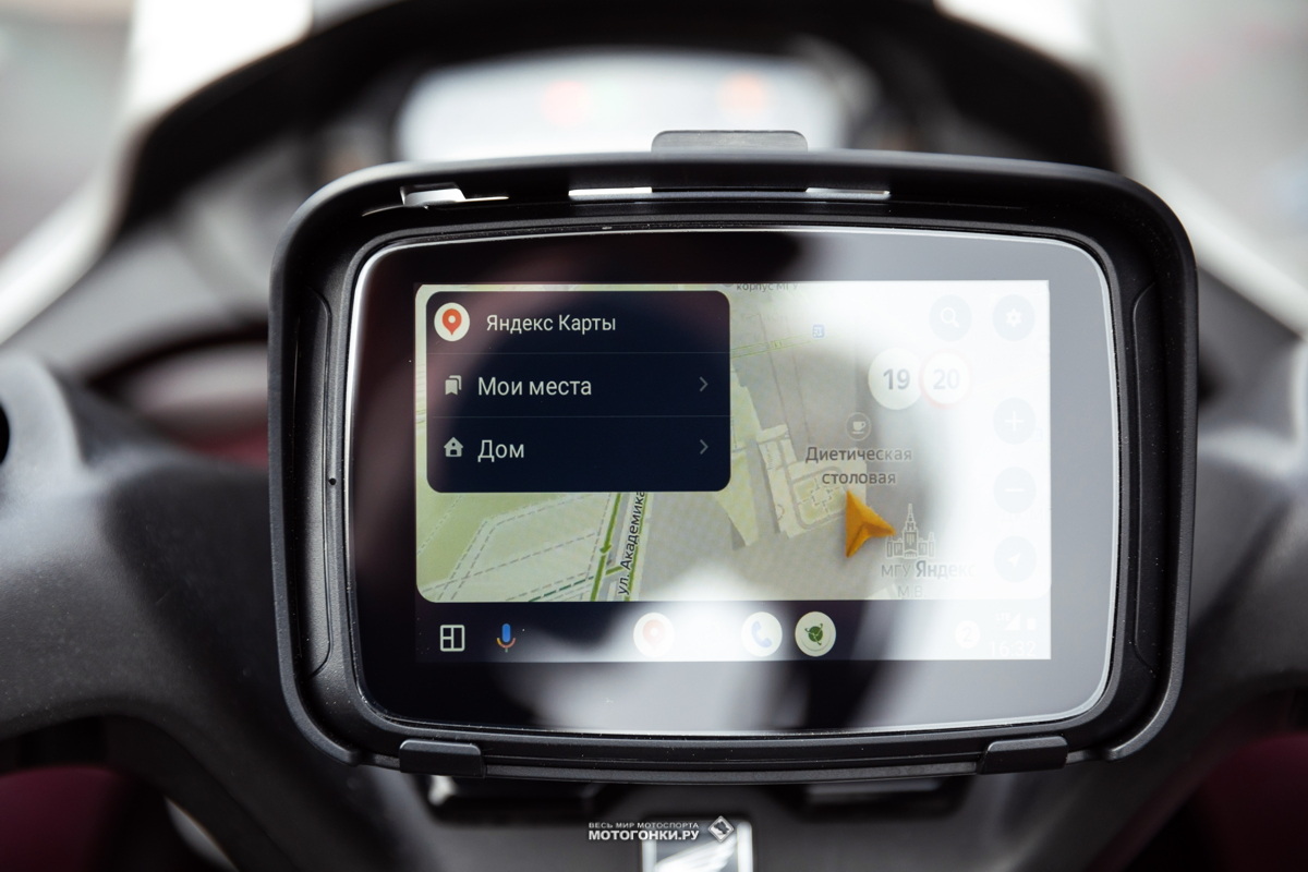 Тест-драйв Honda Integra NC700D: современный навигатор на Android Auto/Apple CarPlay