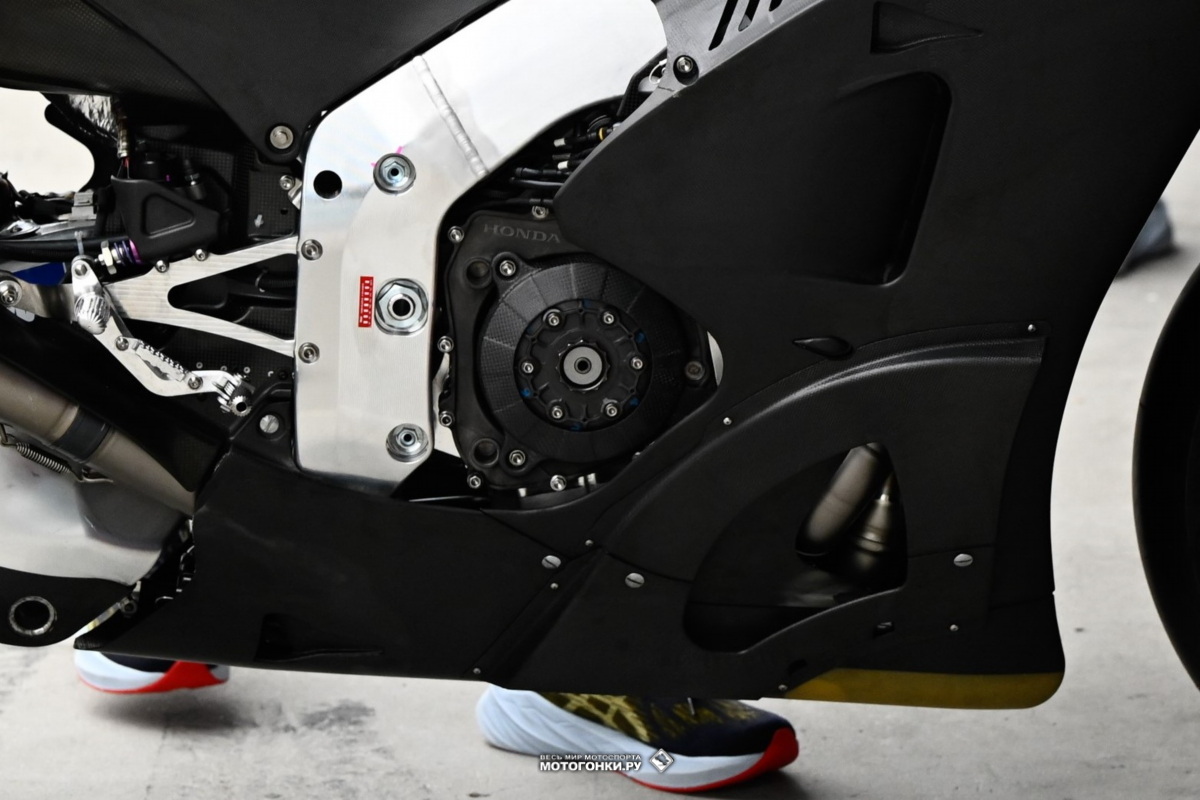 MotoGP-2023 - Эволюция и разработка Honda RC213V по ходу сезона: карбоновое сцепление - самая последняя разработка HRC