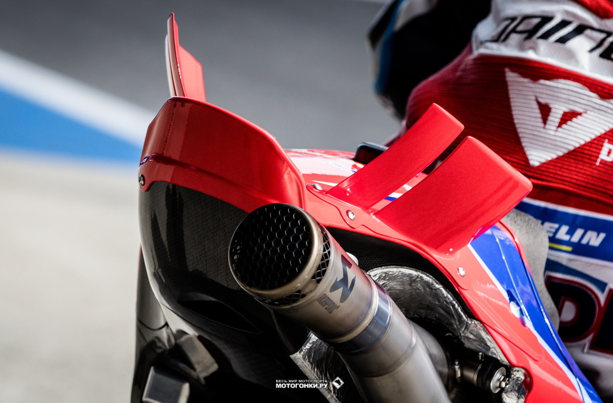 MotoGP-2023 - Эволюция и разработка Honda RC213V по ходу сезона: закрылки на тестах в Хересе
