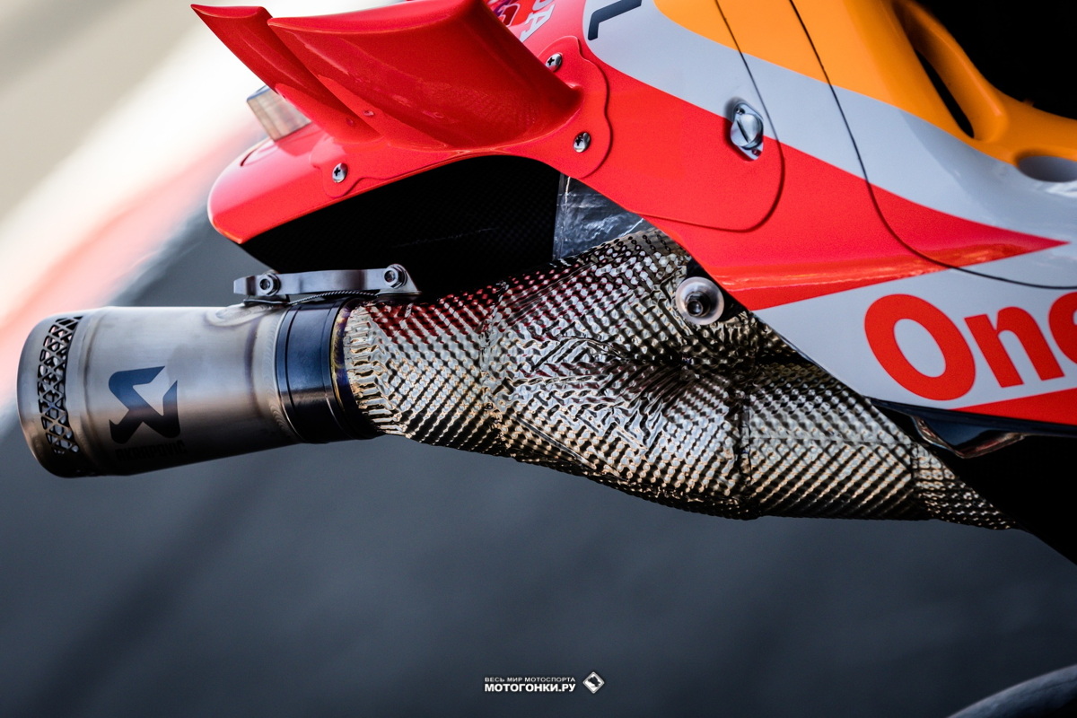 MotoGP-2023 - Эволюция и разработка Honda RC213V по ходу сезона: обновленная версия выпуска Akrapovic - май 2023 года