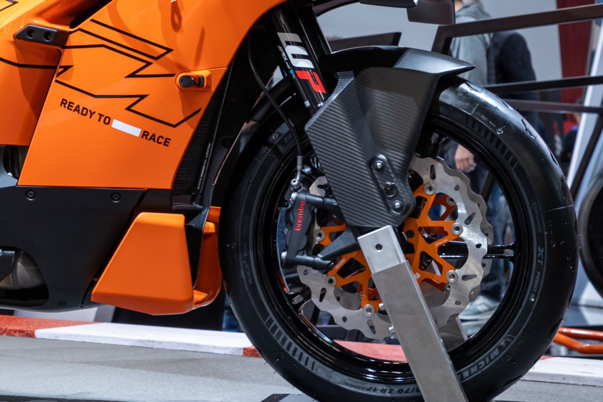 Миланский Мотосалон EICMA 2024: KTM RC 990 RC R